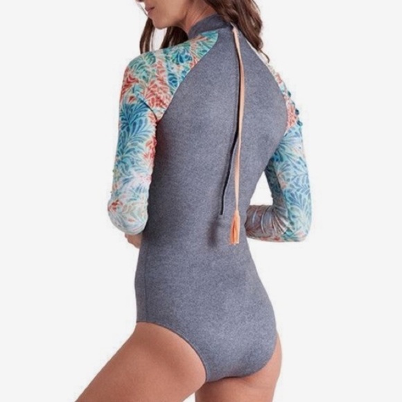 Seea Gaviotas Surf Suit Verano Medium - Picture 2 of 9